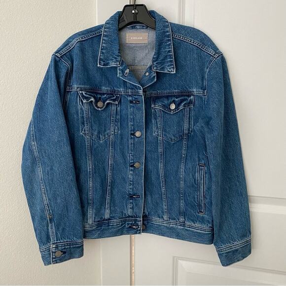 Everlane Jackets & Blazers - Everlane Trucker Pocket Minimal Utility Casual Shabby Chic Denim Collared Jacket
